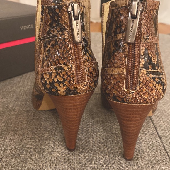 Vince Camuto Open Toe Bootie - Picture 8 of 10